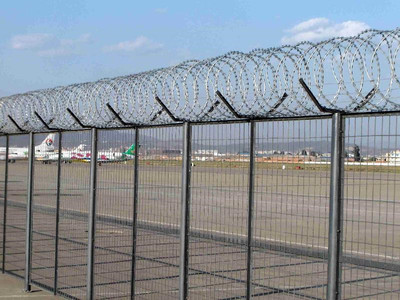 机场 监狱 边境围栏